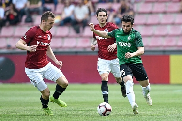 Sparta porazila Jablonec 2:0, Severočeši dohrávali bez vyloučeného Hovorky